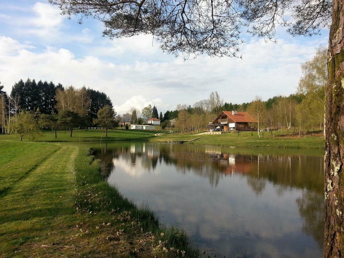 Lieux-Au-Lac Augignac المظهر الخارجي الصورة